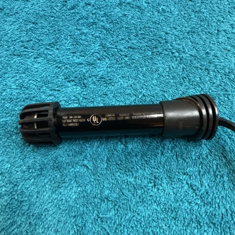 Aqueon aquarium submersible